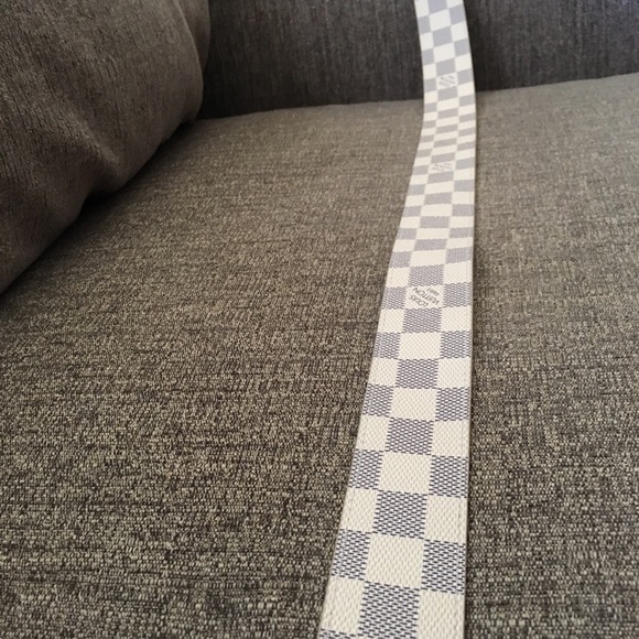 Louis Vuitton belt size 38 100% Real - Picture 7 of 8
